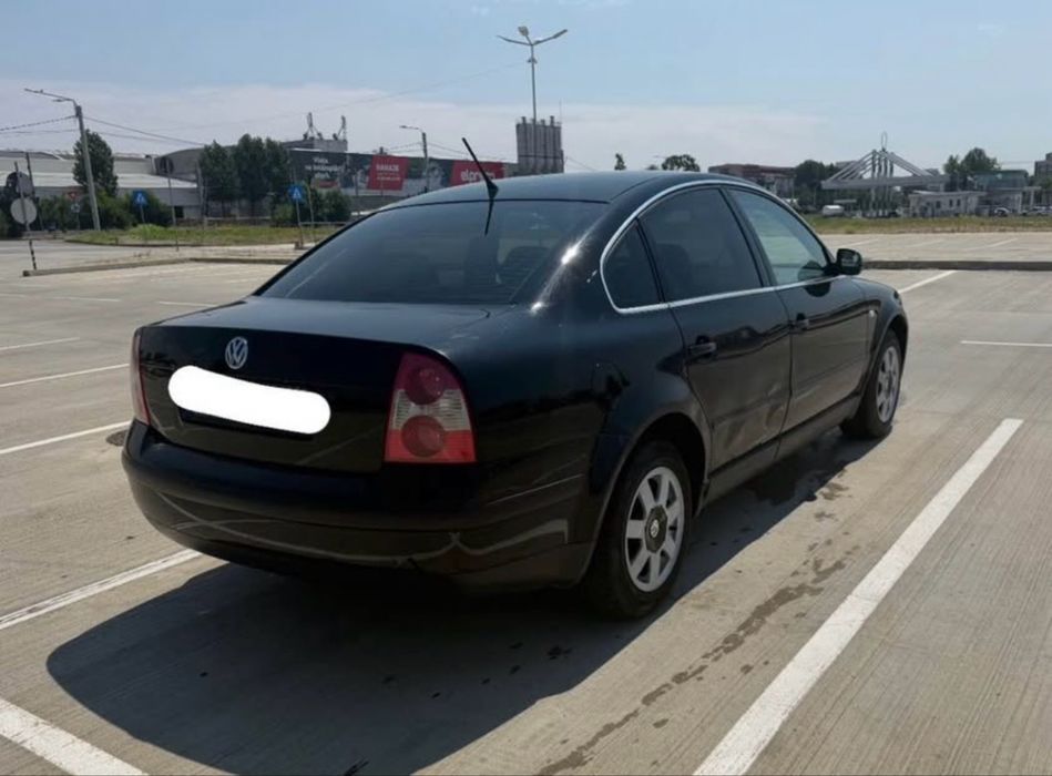 Vând Volkswagen Passat