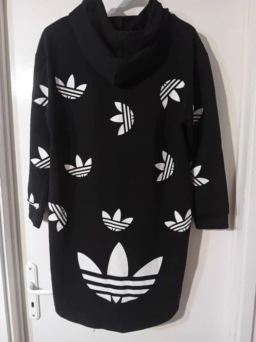 Адидас-рокля с качулка L размер