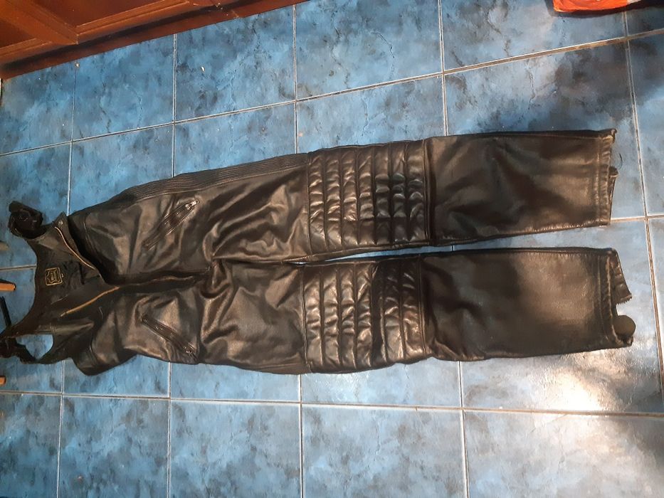 Salopeta din piele motociclisti