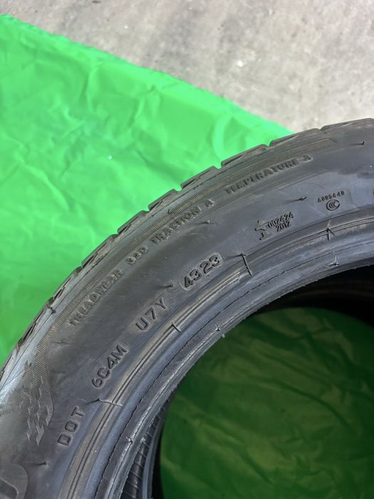 Vand 2 Anvelope Bridgestone 215/50/17