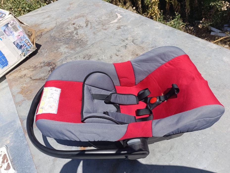 Авто кресло продам