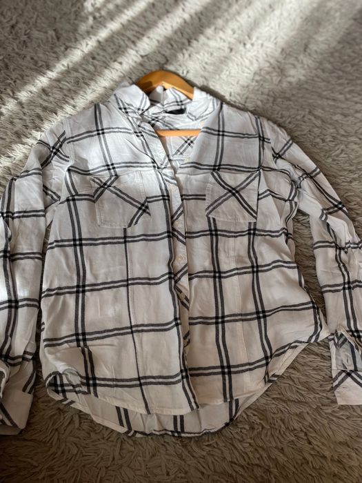 Елегантна риза за офис