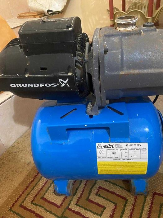 Насос водяной GRUNDFOS