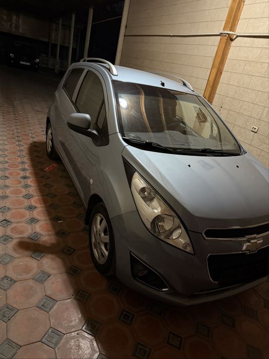 Chevrolet Spark AT