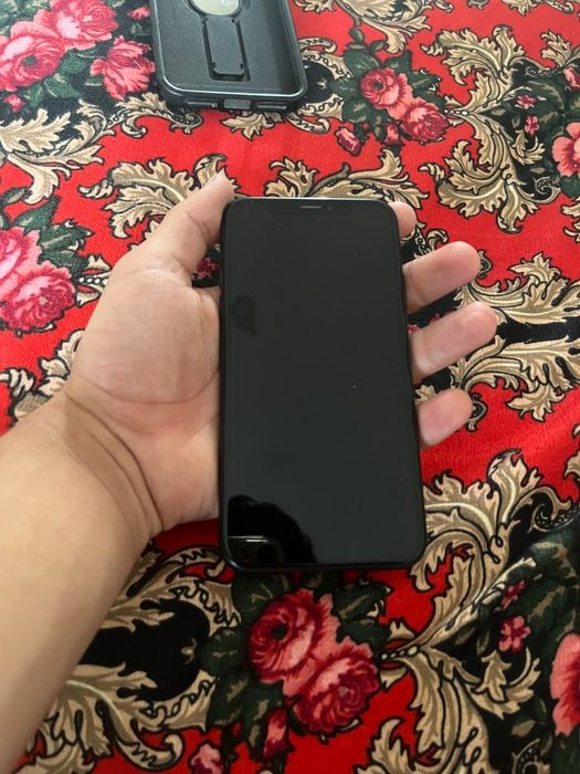 IPhone XS продам