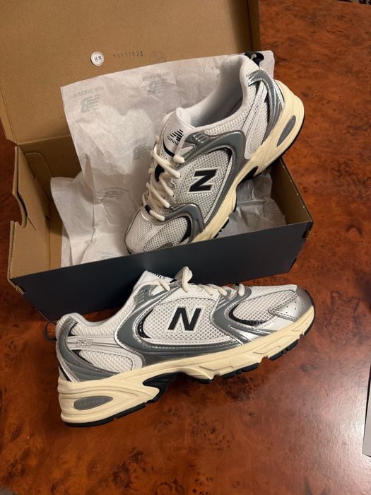 Продам новые New balance 530