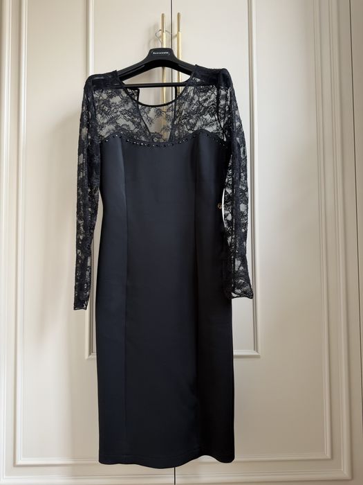 Платье шикарное по фигуре