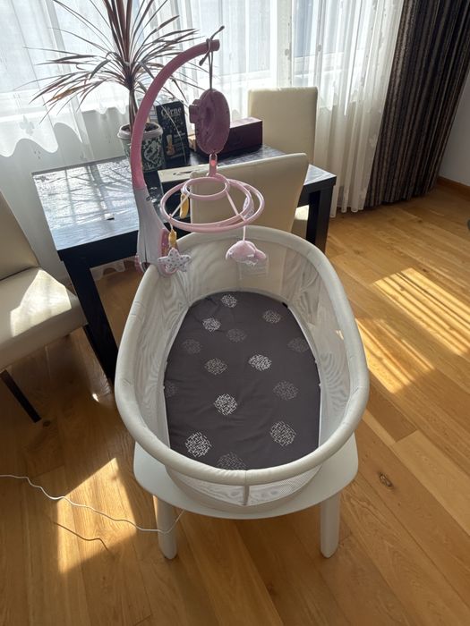 Patut bebe cu leagan(5 moduri) si 4 sunete alba