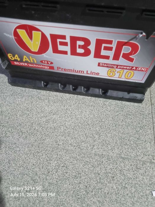 Авто Акумулатор 12 V,  64Ah 610 Ap ,продавам, чисто нов