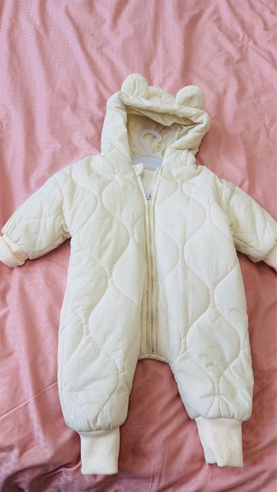 Продам демисезонный комбинезон