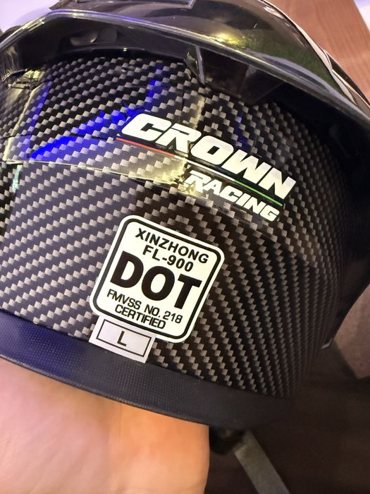 Каска за мотор нова!