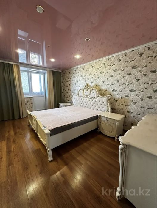 ПРОДАМ                         КВАРТИРУ