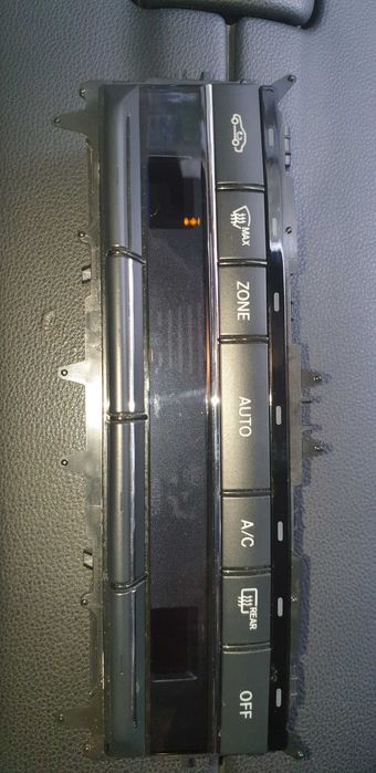 Управление климатроник мерцедес