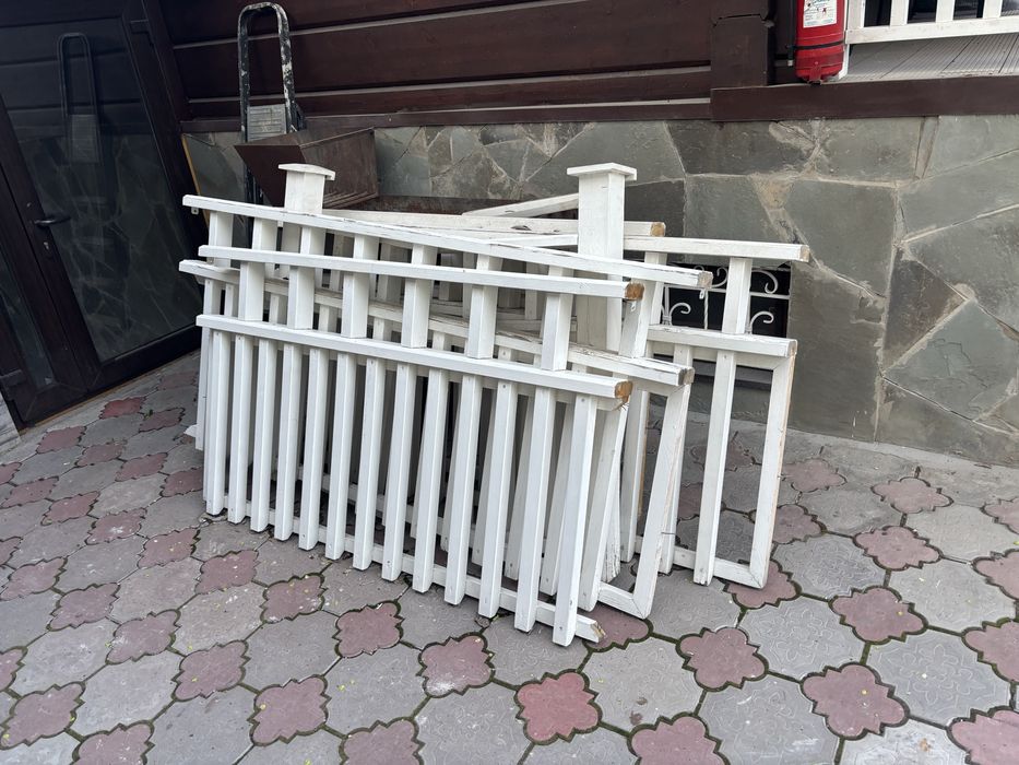 Продам перила деревяные