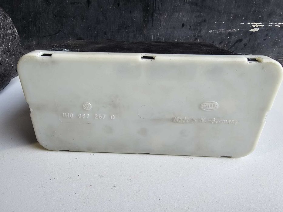 pompa vacum inchidere centralizata volkswagen golf 3 /vento /passat b4