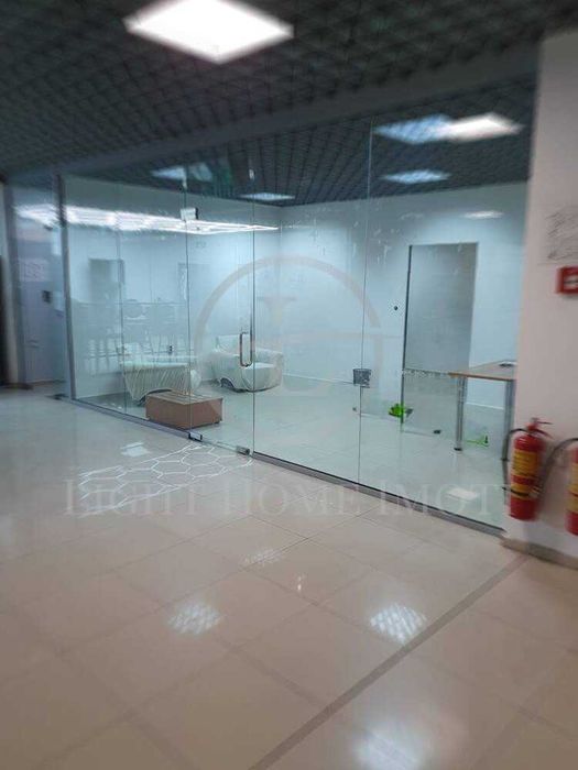 Продава се Магазин в Пловдив, Център - 33 кв.м за 696 €/кв.м - Снимка #2