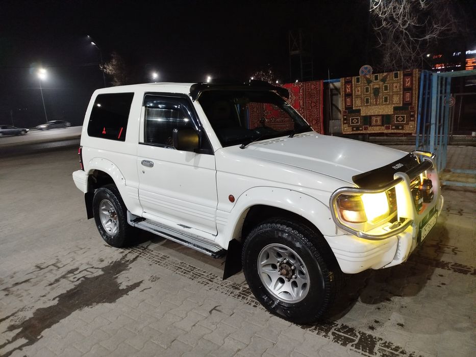 Паджера. 2  2.5 литр