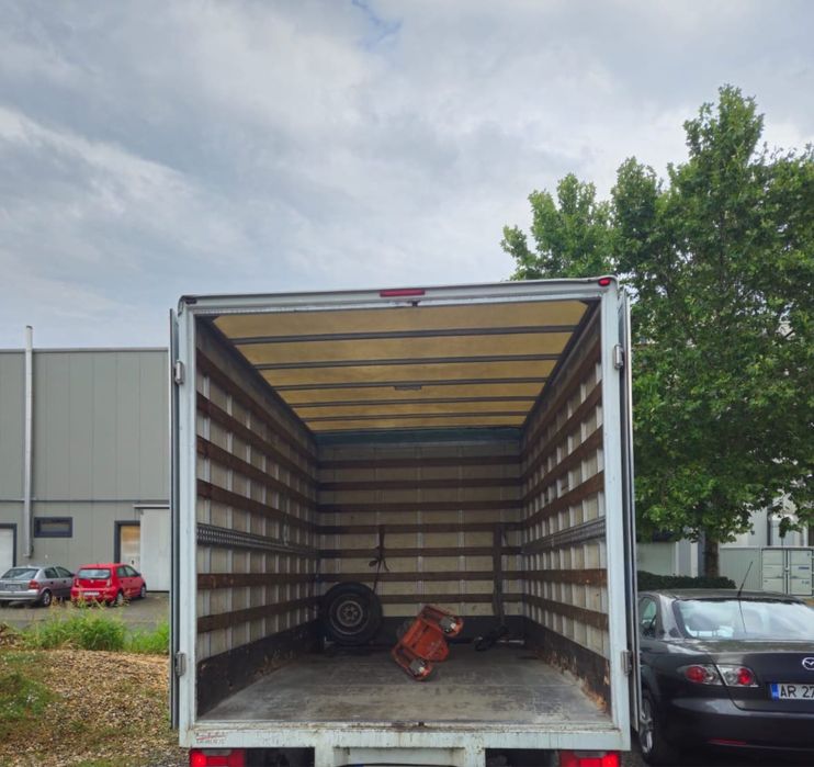 Transport Mobilă, Debarasări, Mutări