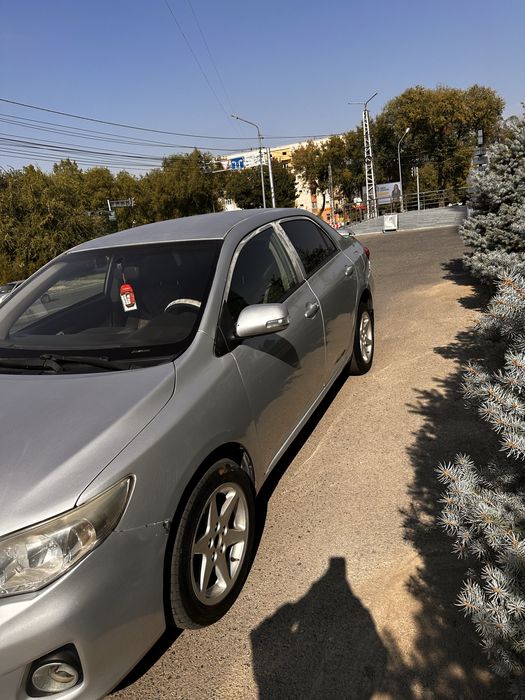 Продам Toyota Corolla 2007 год