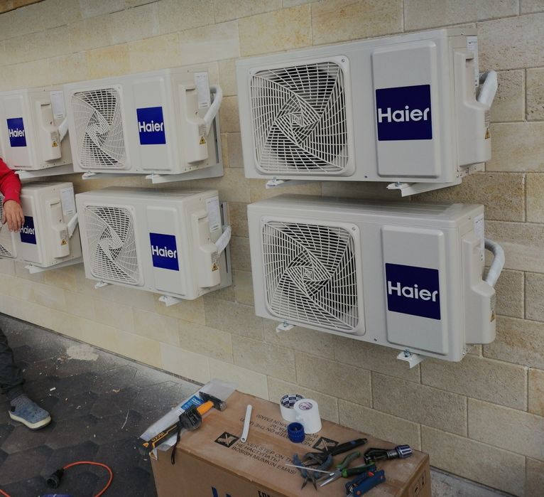 Кондиционер установка. Konditsaner. Kansaner usta.  Кандиссанер уста