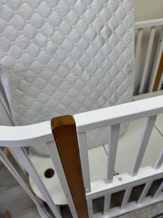 Продам кроватку детскую