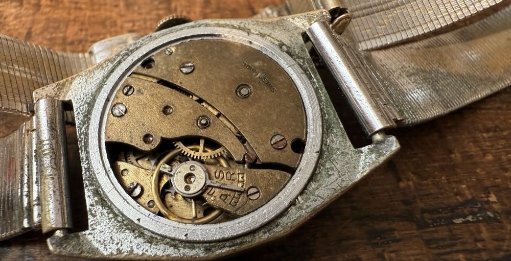 Medana militar swiss made 30mm mecanic