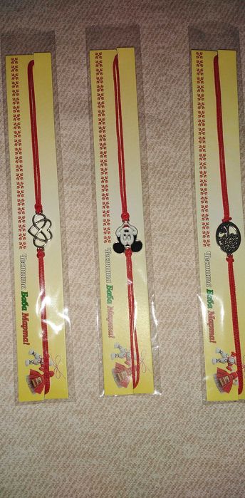 предлагам мартеници    на цена 0.70 лв