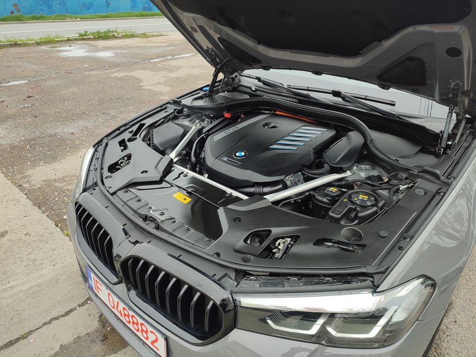 BMW Seria 5 2022 hibrid, 35.426 € — imagine 4