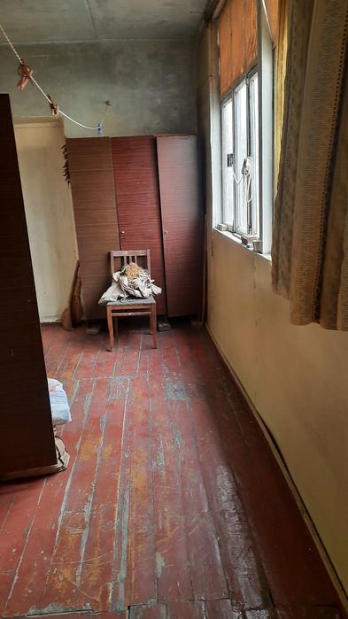 Срочно продам 3/4/4 Карасу 6 77серия 6