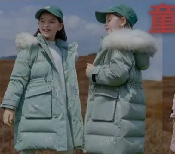 Продам новые куртки