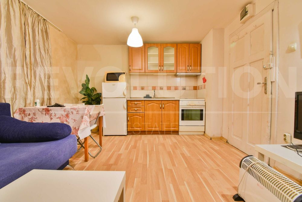 Продава се Двустаен апартамент в София, Оборище - 55 кв.м за 1728 €/кв.м - Снимка #1