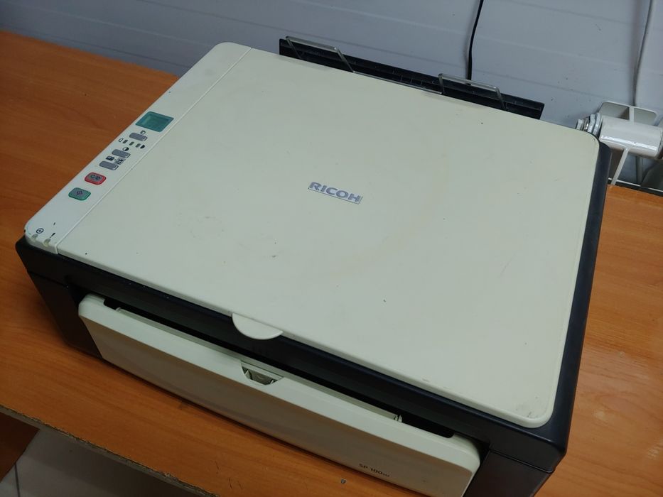 Лазерный принтер Ricoh SP 100SU