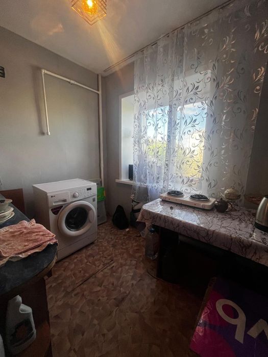 Продам 2х р-н ресторан Европа 3тий этаж