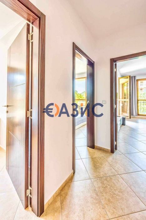 Продава се Тристаен апартамент в к.к. Слънчев бряг - 71 кв.м за 1958 €/кв.м - Снимка #6