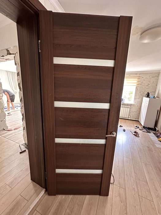 Продам межкомнатные двери