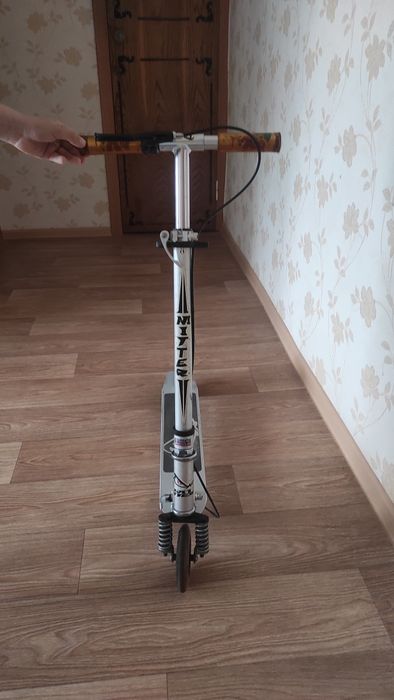 Продам самокат алюминиевый