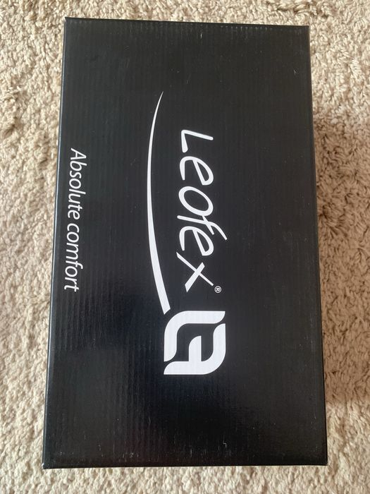 Vând panntofi barbati marimea 42