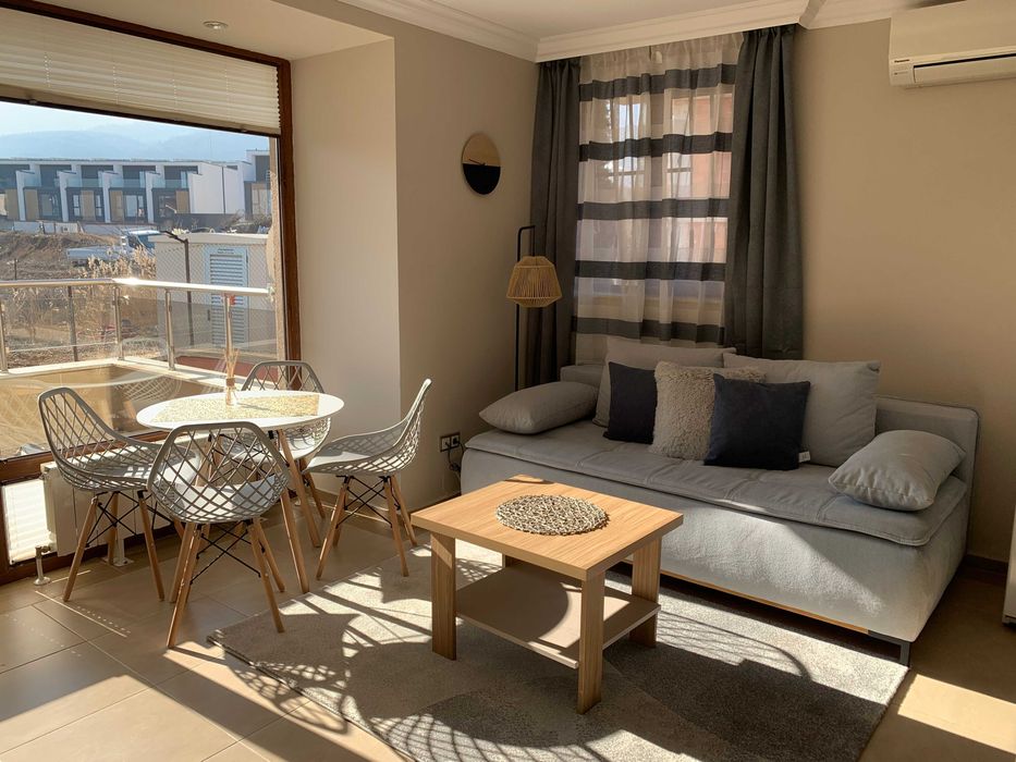 Дава се под наем Двустаен апартамент в София, Бояна - 55 кв.м за 714 € - Снимка #1