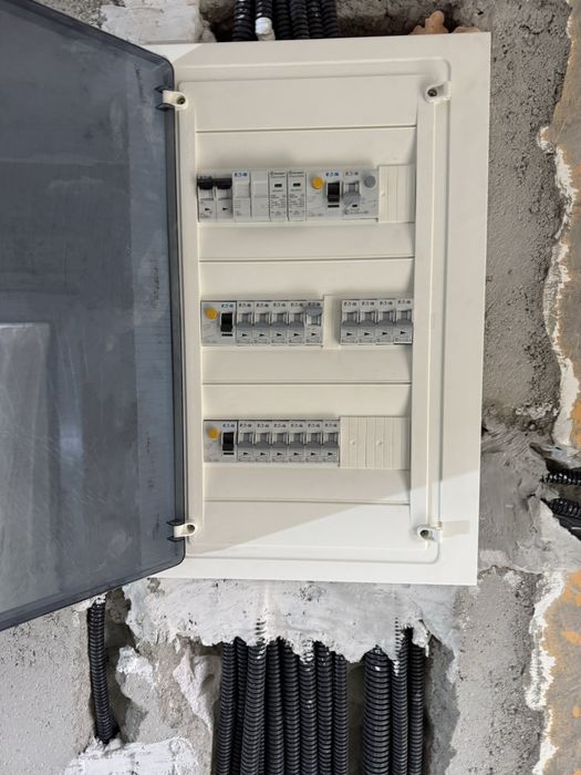 Rezolv problemele instalatiei tale electrice !