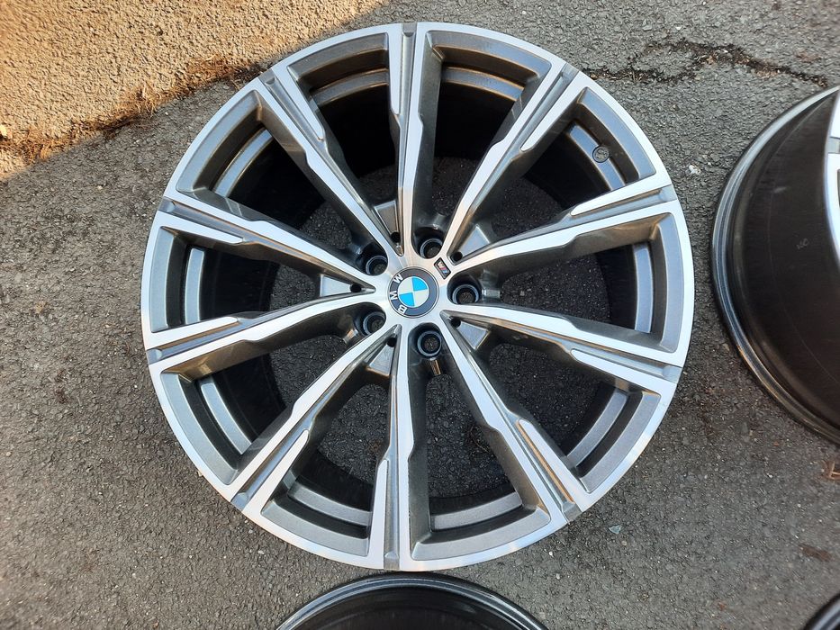 Jante 20 bmw X6 G06 X5 G05 style M 740 originale