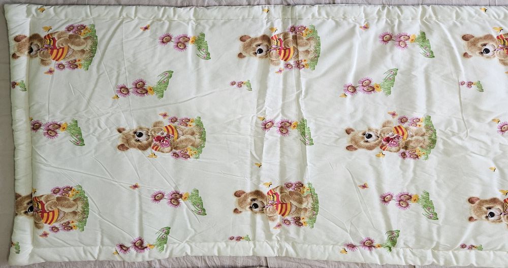 Детска олекотена завивка,нова!