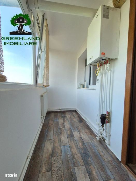 Apartament 3 camere, DECOMANDAT, mobilat, etaj 4/10, Palas