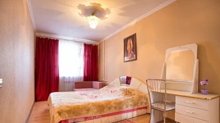 Сарыарка 11-Кенесары,  2ч 2000