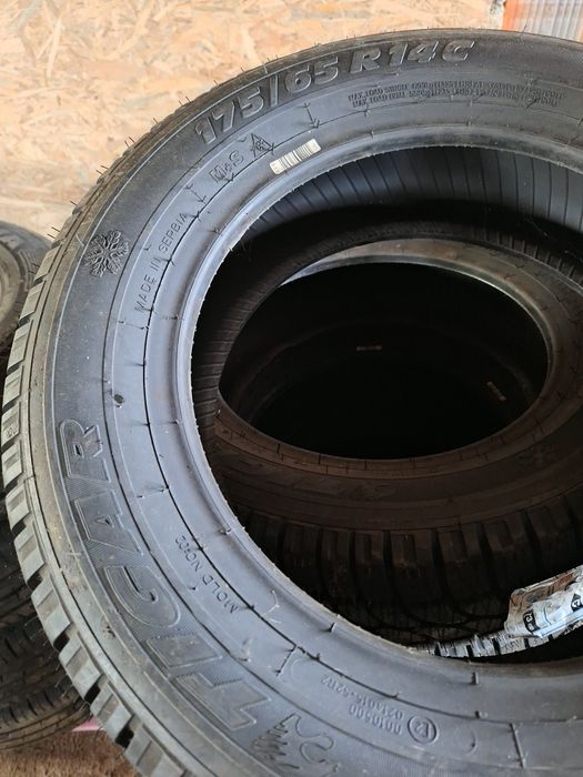 Set anvelope iarnă noi 175 65 14C