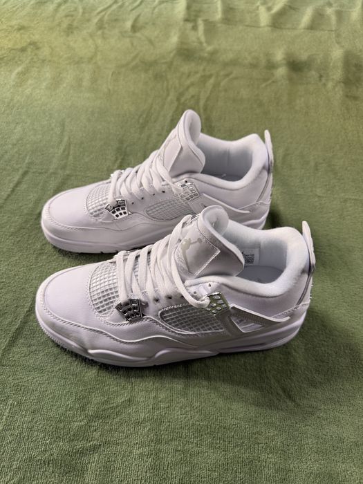 Nike Air Jordan 4 42 // 43 // 44  noi new