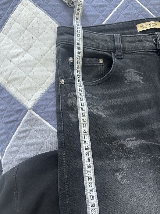 Джинсы от брэнда burberry