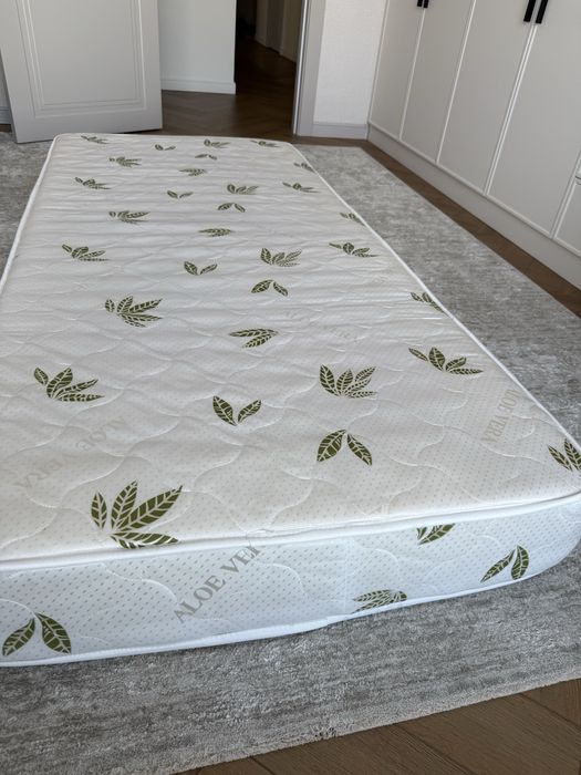 Матрас  90*200 см.