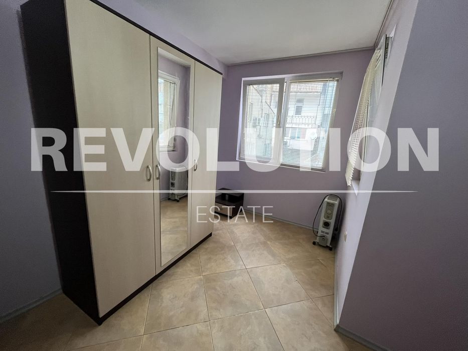 Дава се под наем Двустаен апартамент в Варна, Център - 60 кв.м за 400 € - Снимка #4