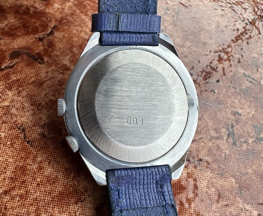 Сьветски нов механичен часовник Ракета вечния календар