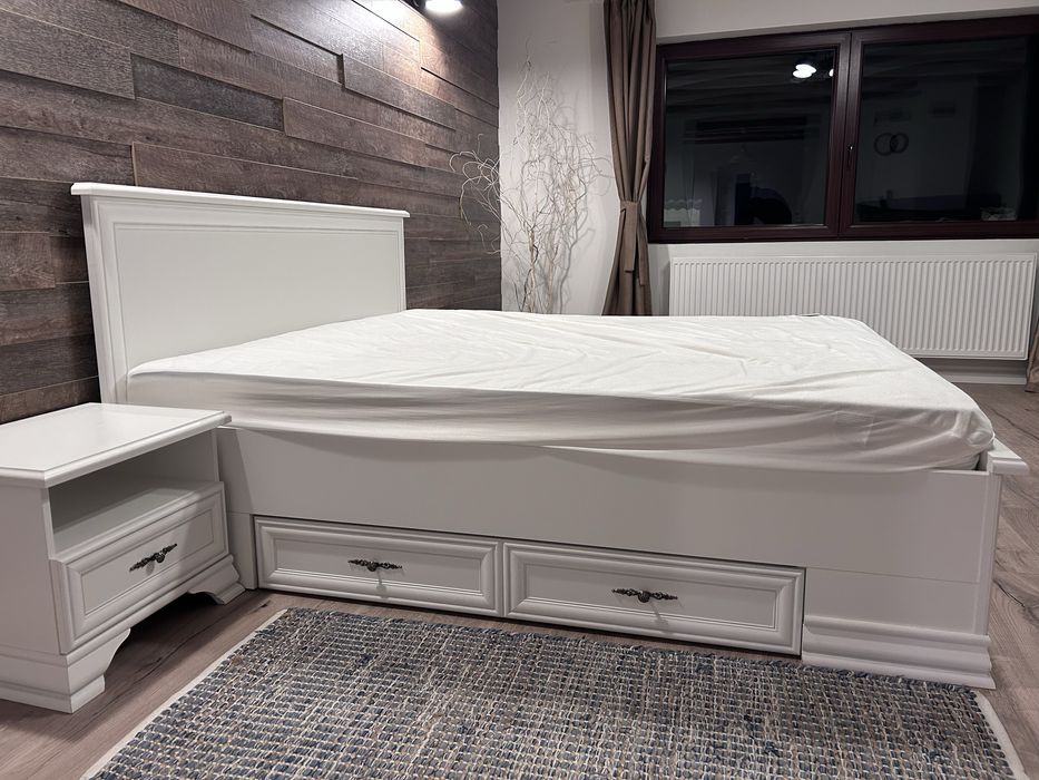 Pat dormitor + noptiere